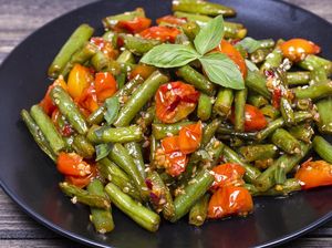 Resep Oseng Buncis dan Tomat yang Pedas Segar Untuk Makan Siang