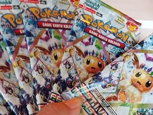 Brewek Kartu Pokemon TCG, detikpop Dapat Godpack! Brewek Kartu Pokemon TCG, detikpop Dapat Godpack!