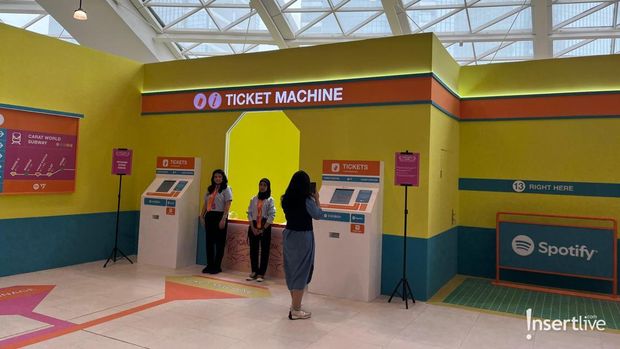 Ticket Machine CARAT Station in Jakarta