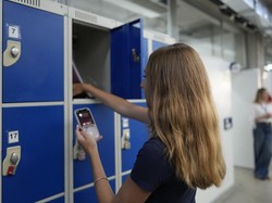 Swedia Susul Negara Lain Larang Penggunaan HP di Sekolah, Ini Tujuannya