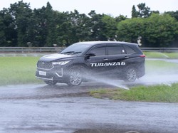 Jajal Performa Ban Bridgestone Turanza 6 di Innova Zenix