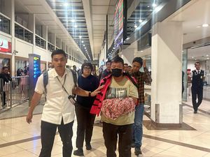 Kejari Surabaya Bekuk DPO Korupsi Kredit Macet di Salah Satu Hotel Batam Kejari Surabaya Bekuk DPO Korupsi Kredit Macet di Salah Satu Hotel Batam