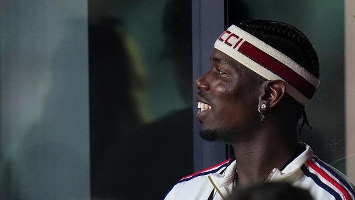 Paul Pogba FORT LAUDERDALE, FLORIDA - OCTOBER 25: Paul Pogba of Juventus watches the game between Inter Miami and Atlanta United during round one of the 2024 MLS Playoffs at Chase Stadium on October 25, 2024 in Fort Lauderdale, Florida. (Photo by Rich Storry/Getty Images)