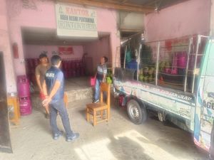 Antisipasi Penimbunan LPG 3 Kg, Polisi Sidak Pangkalan-Pengecer di Lubuklinggau Antisipasi Penimbunan LPG 3 Kg, Polisi Sidak Pangkalan-Pengecer di Lubuklinggau