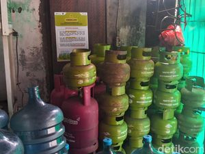 Pengecer Gas 3 Kg Ngaku Sempat Kesulitan Naik Kasta Jadi Sub Pangkalan Pengecer Gas 3 Kg Ngaku Sempat Kesulitan Naik Kasta Jadi Sub Pangkalan