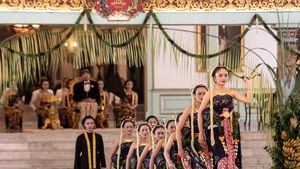 Melihat Peringatan Kenaikan Takhta Adipati Mangkunegaran X