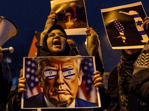 Warga Turki Turun ke Jalan Tolak Rencana Trump Kuasai Gaza