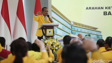 Bahlil 'Si Tukang Gas' Buka Rakernas Golkar, Ada Kejutan?