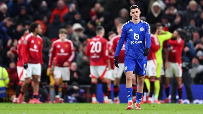 MANCHESTER, ENGLAND - FEBRUARY 7: A dejected Bilal El Khannouss of Leicester City after conceding  during the Emirates FA Cup Fourth Round match between Manchester United and Leicester City at Old Trafford on February 7, 2025 in Manchester, England. (Photo by Robbie Jay Barratt - AMA/Getty Images)
