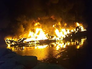 Update Data Korban Kebakaran Kapal di Dermaga Ancol: 6 Luka Bakar, 1 Tewas Update Data Korban Kebakaran Kapal di Dermaga Ancol: 6 Luka Bakar, 1 Tewas