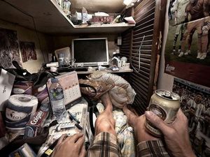 Potret Kontrakan Super Sempit di Hong Kong, Bikin Miris