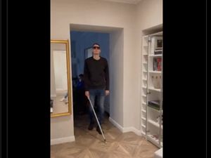 Meme MU Menang dari Leicester, Netizen Anggap Wasit Buta