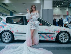 Saat Batik Nongkrong di Pameran Otomotif Osaka Auto Messe 2025, Heboh!