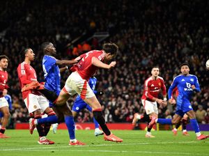 Nistelrooy Kesal Leicester Kalah karena Gol Offside MU