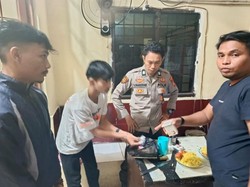 2 Pria Hendak Selundupkan Sabu ke Sel Polres Jeneponto Modus Bungkus Sabun