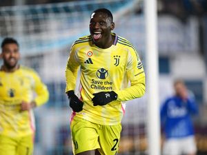 Baru Tiga Laga, Randal Kolo Muani Bikin Rekor di Juventus!