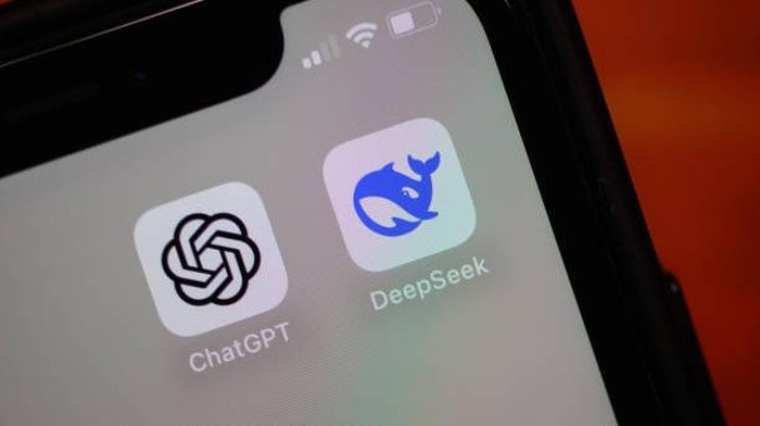 7 Perbedaan DeepSeek dan ChatGPT, Lebih Pilih Mana?