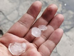 Hujan Es Landa Kabupaten Ciamis