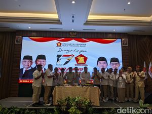 HUT ke-17 Gerindra, Lalu Iqbal Minta Semua Kader Dukung Kebijakan Prabowo HUT ke-17 Gerindra, Lalu Iqbal Minta Semua Kader Dukung Kebijakan Prabowo