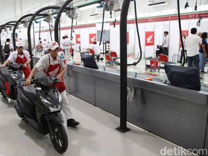 26.917 Siswa SMK Ikuti Uji Kompetensi Sepeda Motor Honda 26.917 Siswa SMK Ikuti Uji Kompetensi Sepeda Motor Honda