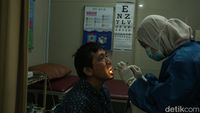 Antusiasme Warga yang Ultah Cek Kesehatan Gratis di Puskesmas Cakung