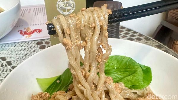Mulur Gurih Bakmi Ayam Halal di Depok yang Ngumpet di Perumahan