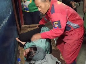 Bukan Hewan, Bukan Api: Damkar Bogor Tangani Orang Kesurupan!