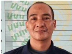 1 Tahanan Rutan Baturaja yang Kabur Ditangkap di Samping Rel Kereta 1 Tahanan Rutan Baturaja yang Kabur Ditangkap di Samping Rel Kereta