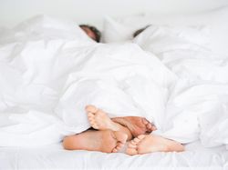 Bolehkan Berhubungan Suami Istri di Malam Takbiran Idul Fitri? Ini Penjelasannya