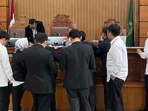 Giliran KPK Melawan Hasto di Praperadilan Giliran KPK Melawan Hasto di Praperadilan