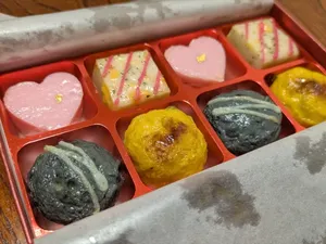 Hadiah Valentine Istimewa! Sekotak Fish Cake Aroma Truffle hingga Basil Hadiah Valentine Istimewa! Sekotak Fish Cake Aroma Truffle hingga Basil