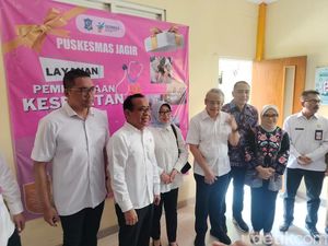 Menko Pratikno Tinjau Program Cek Kesehatan Gratis di Puskesmas Jagir Menko Pratikno Tinjau Program Cek Kesehatan Gratis di Puskesmas Jagir
