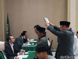 Ratusan Pasutri di Kota Batu Belum Diakui Negara Ratusan Pasutri di Kota Batu Belum Diakui Negara