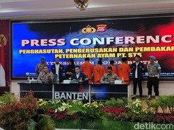 Kandang Ternak Ayam di Serang Dibakar Massa, 11 Orang Jadi Tersangka