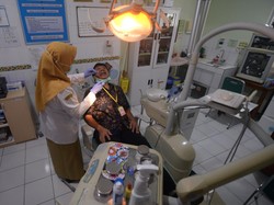 Rencana Kemenkes RI Tambah Kuota Dokter Gigi demi Pelayanan Merata