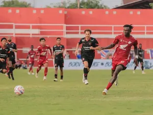Hasil Arema FC Vs PSM Makassar: Imbang 1-1, Balotelli Kartu Merah Hasil Arema FC Vs PSM Makassar: Imbang 1-1, Balotelli Kartu Merah