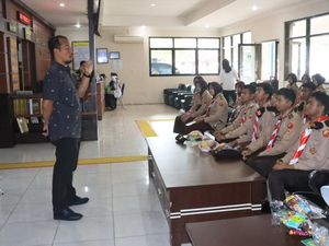 AKP Sutargo Gagas Pojok Edukasi di Polres HSU, Bentengi Anak dari Narkoba