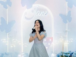 Jane Callista Tuangkan Perjalanan Hidup Lewat Lagu Tujuh Belas