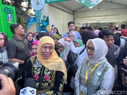 Dapat Dukungan Jadi Ketum Muslimat NU Lagi, ini Jawaban Khofifah