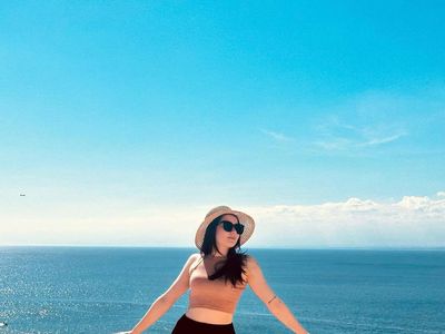 Liburannya Iris Wullur, Ibu Tercantik Se-TikTok