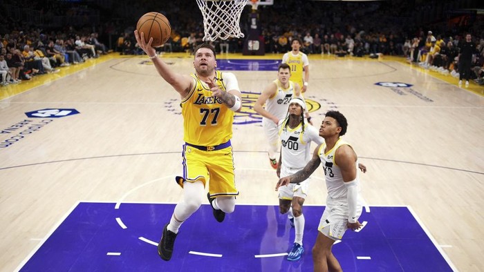 Luka Doncic menjalani debut bersama Los Angeles Lakers (Foto: AP/Mark J. Terrill) Luka Doncic menjalani debut bersama Los Angeles Lakers (Foto: AP/Mark J. Terrill)