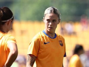 Hukuman untuk Bek Barcelona Putri gegara Colek Kemaluan Lawan Hukuman untuk Bek Barcelona Putri gegara Colek Kemaluan Lawan