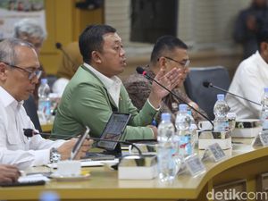 Momen Menteri ATR Raker dengan Komite 1 DPD RI