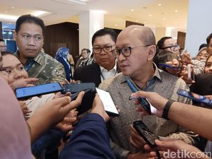 Rosan Update Investasi AppIe, Mau Tambah 3 Vendor di RI Rosan Update Investasi AppIe, Mau Tambah 3 Vendor di RI