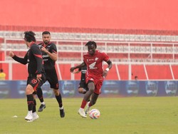 Belum Dapat Kepastian, Arema FC Tetap Bermarkas di Blitar