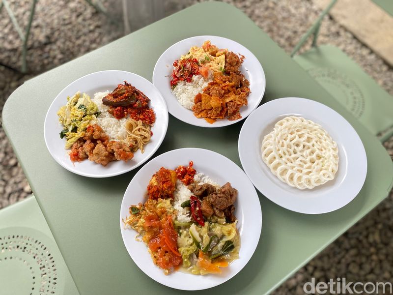 RM Cahaya Selatan : Cicip Nasi Warteg Kekinian ala China Peranakan