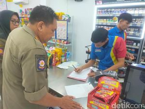 Satpol PP Bojonegoro Kirim Surat Cinta Perizinan untuk 6 Minimarket Bodong
