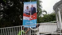 Spanduk Penyambutan Presiden Turki Recep Erdogan Hiasi Bogor