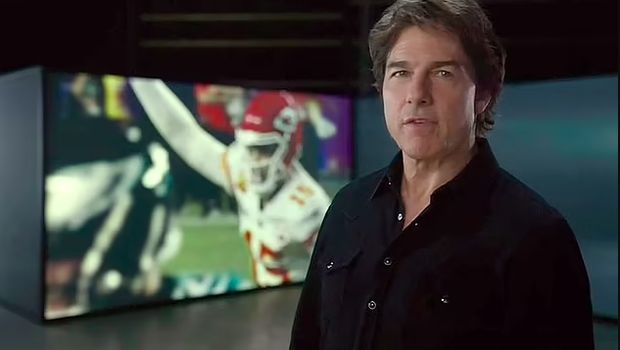 Tom Cruise di Iklan Superbowl