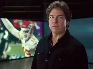 Wajah Tom Cruise Tak Dikenali, Dokter Sebut karena Lakukan Fat Grafting Wajah Tom Cruise Tak Dikenali, Dokter Sebut karena Lakukan Fat Grafting